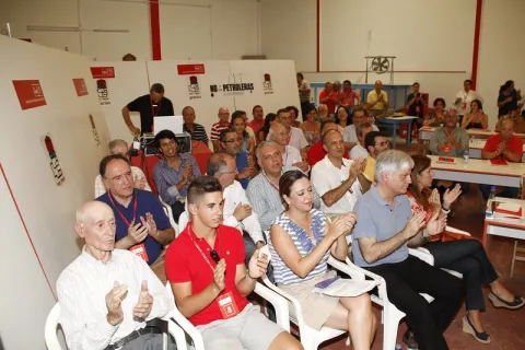 Thumbnail of CLausura del VIII Congrerso del P S O E  2012 (57).redimensionado.jpg