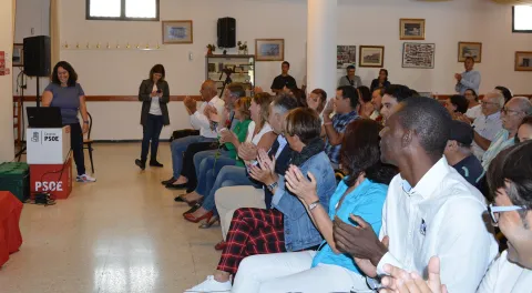 Thumbnail of Con Ana.jpg