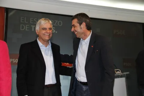 Thumbnail of Con_Espino.redimensionado.JPG