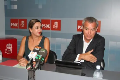 Thumbnail of Franquis y Corujo.jpg