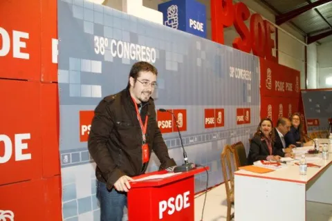 Thumbnail of Intervención de uno de los delegados.jpg