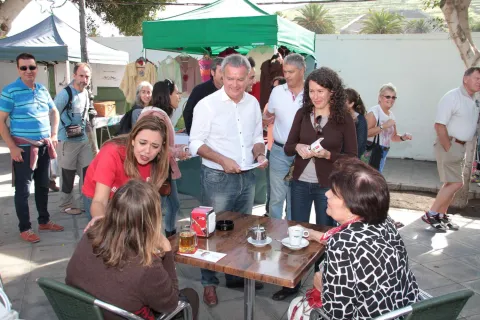 Thumbnail of La caravana electoral del PSOE-NC (4).JPG