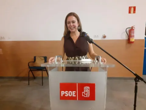 Thumbnail of Loli Corujo Comité Insular psoe lanzarote.jpeg
