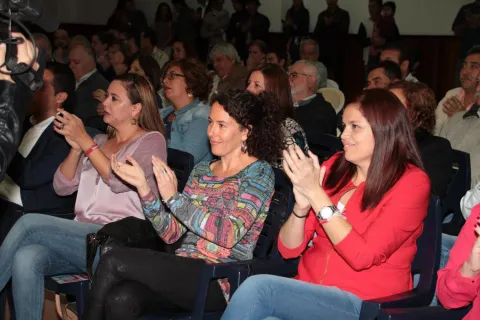 Thumbnail of Mitin PSOE de cierre de Campaña 20 D (5).JPG