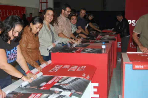 Thumbnail of Preparación del material.JPG