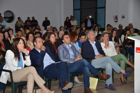 Thumbnail of Presentación del PSOE en Haría (64).redimensionado.JPG