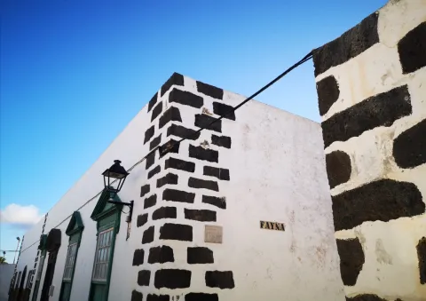 Thumbnail of teguise 3_0.jpg