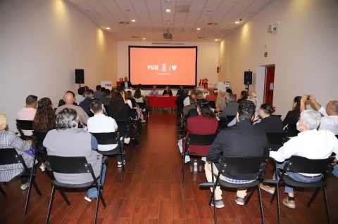 Thumbnail of comite-local-psoe-de-san-bartolome-35.jpg