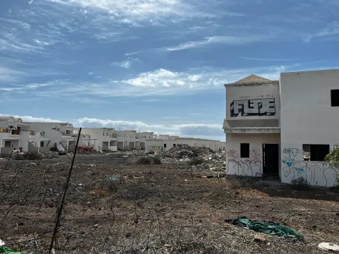 Thumbnail of esqueleto-del-club.jpeg