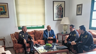 Visita de la Policía Nacional Delegación del Gobienro
